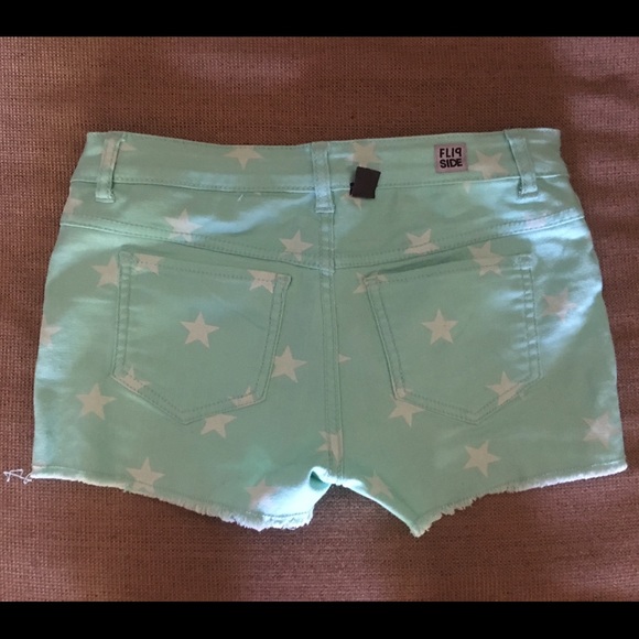 FlipSide Reversible Shorts! - Picture 4 of 4