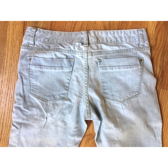 White Washed Straight Leg Denim Jean - Picture 4 of 5