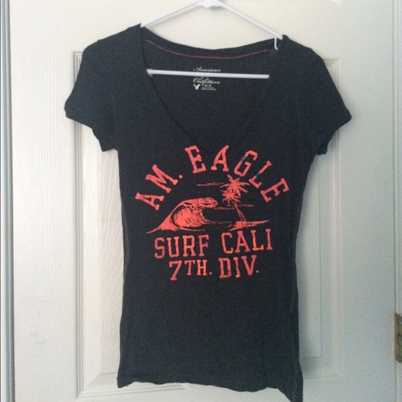 American Eagle Graphic Tee