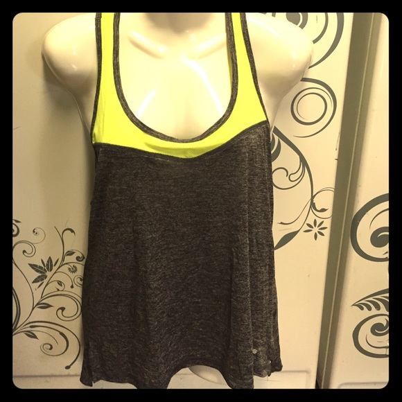 Athletic top
