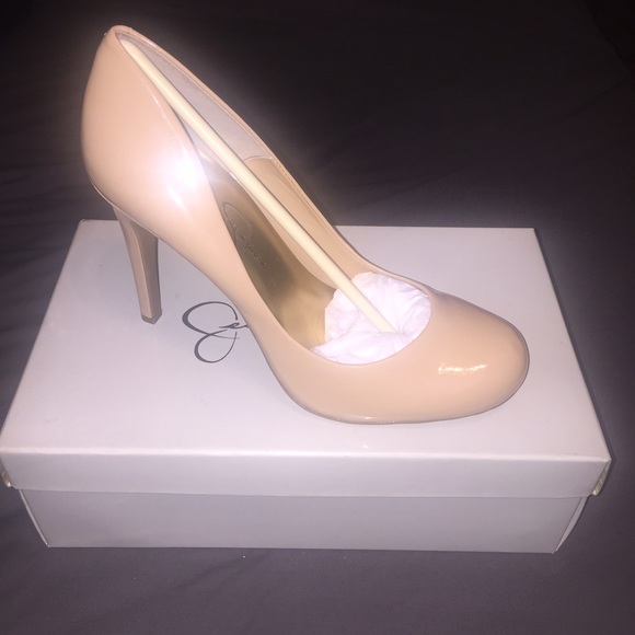 Nude patent Jessica Simpson Calie heels