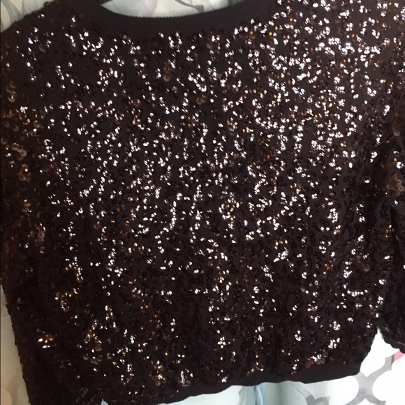 Sweater - Picture 2 of 3
