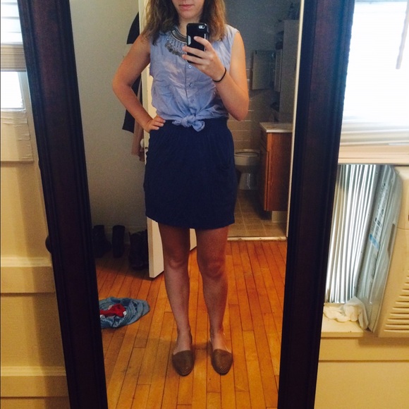 High waisted blue jersey mini skirt with pockets - Picture 1 of 4