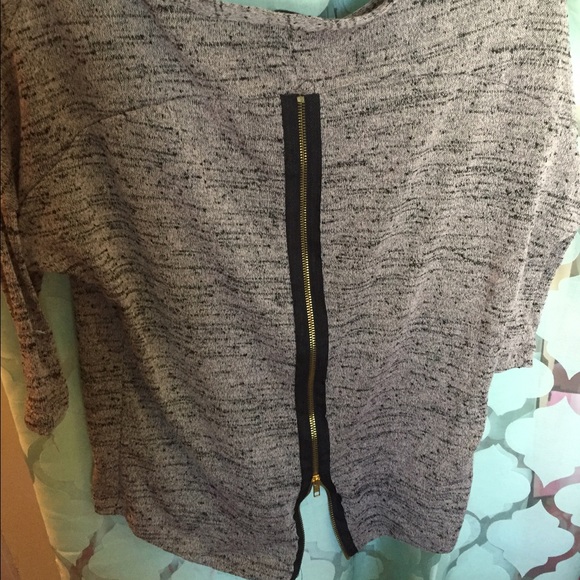 Sweater - Picture 2 of 3