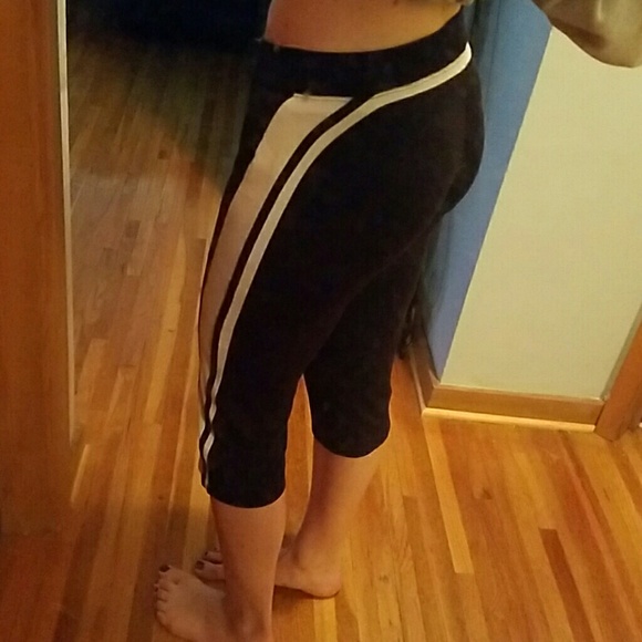 Nike crop yoga