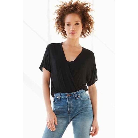 NWT Urban Outfitters Surplice Top - Picture 2 of 2