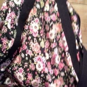 Meet your Posher, Liz