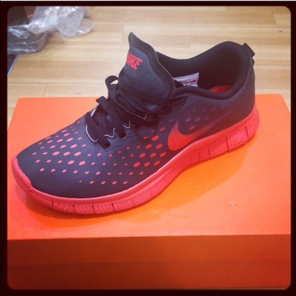 Nike GS Boys Free Express sneakers