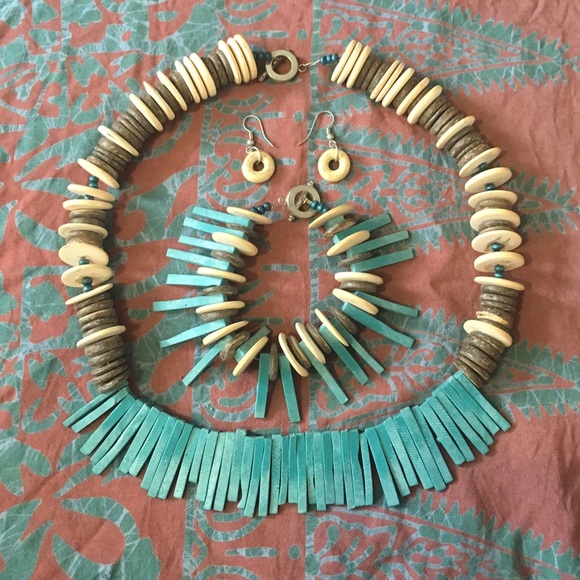 Beautiful rustic necklace, bracelet & earrings set - Picture 1 of 1