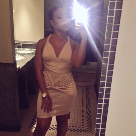 Versatile Cream Bodycon - Picture 2 of 3