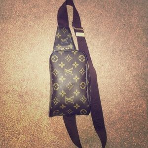 Louis Vuitton cross body bag