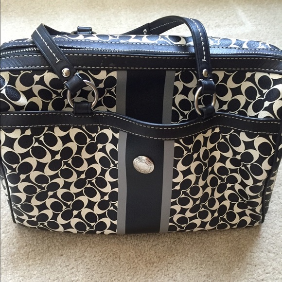 COACH Signature Purse