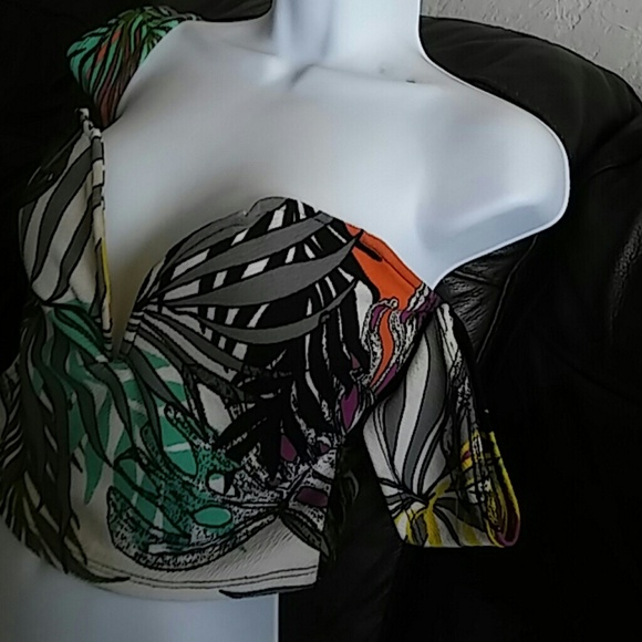 Top - Picture 2 of 2