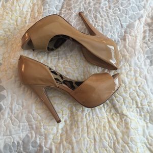 Jessica Simpson nude pumps [Price is final]