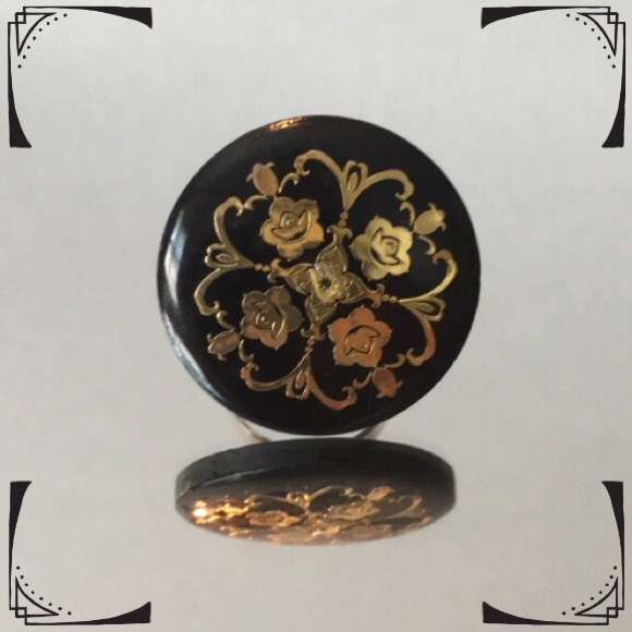 NEW Gold & Black Ring