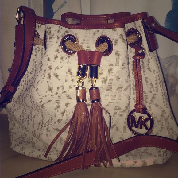 Small Michael Kors purse