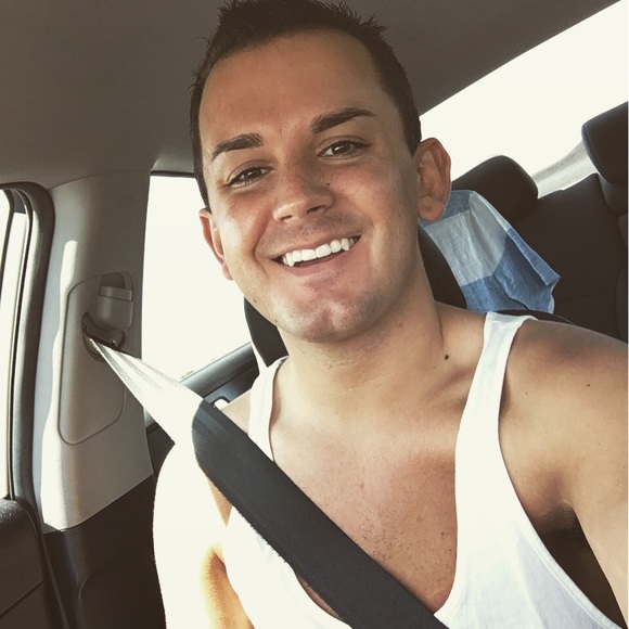 Meet your Posher, Zachary - Picture 1 of 1