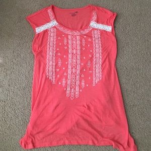 Long cap sleeved shirt