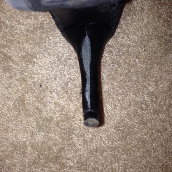 Sparkly black heels - Picture 3 of 3