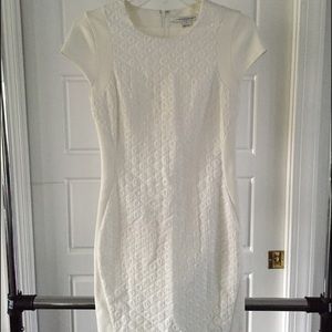 Diane von Furstenberg DVF white dress. Size 0