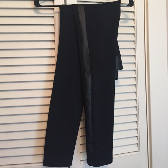 BCBG black legging pants with leather accent - Picture 1 of 2