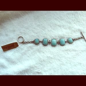 Turquoise bracket