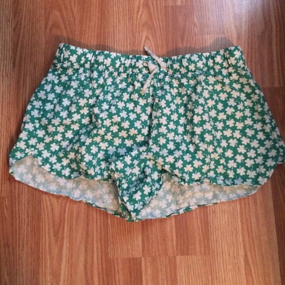 Old Mavy pj shorts, L