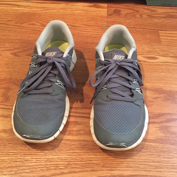 Nike Free 5.0 shoe