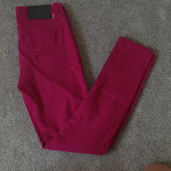 Maroon pants!!