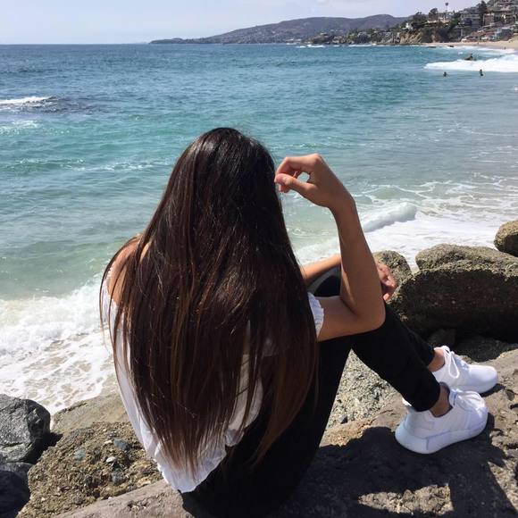 Meet your Posher, Karola