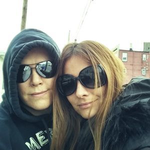 Meet your Posher, Kay