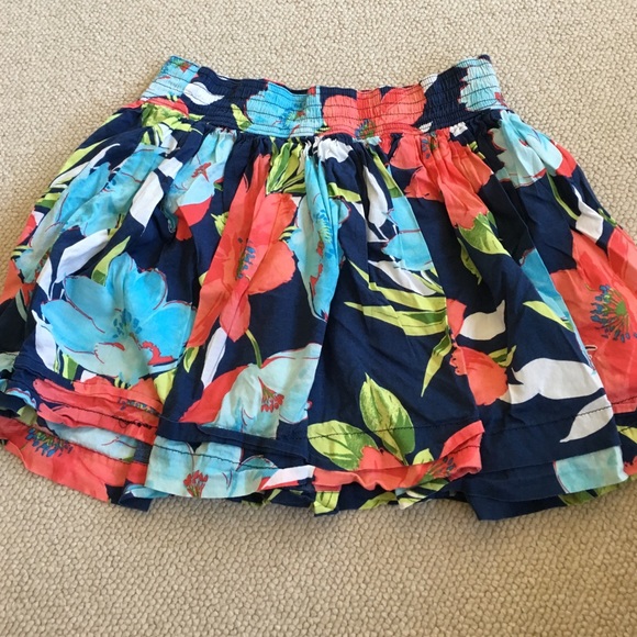 FLORAL HOLLISTER SKIRT - Picture 1 of 1