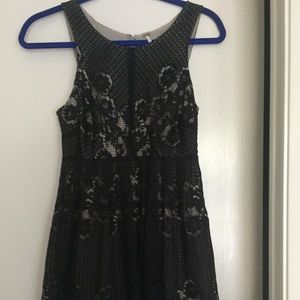 Open back lace dress