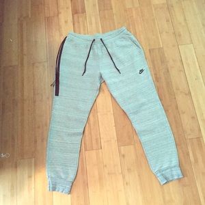 Nike Tech Pant
