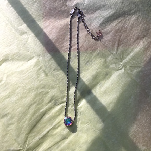 Sabika one stone necklace