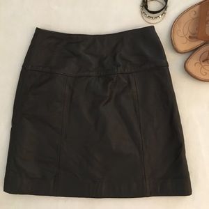 Valerie Stevens New Zealand Lambskin Skirt