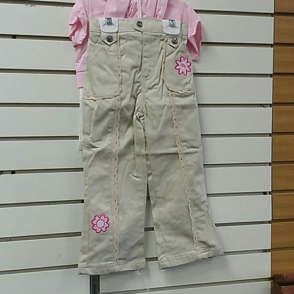 2 pc Girls Outfit  (New) - Picture 2 of 4