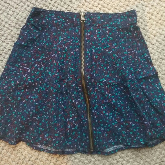 💗Cute floral skirt - Picture 4 of 4