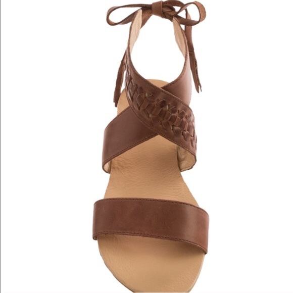 Koolaburra Alexa Sandals