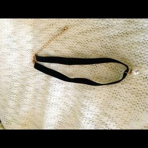Pearl Choker