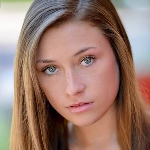 Meet your Posher, Brittney