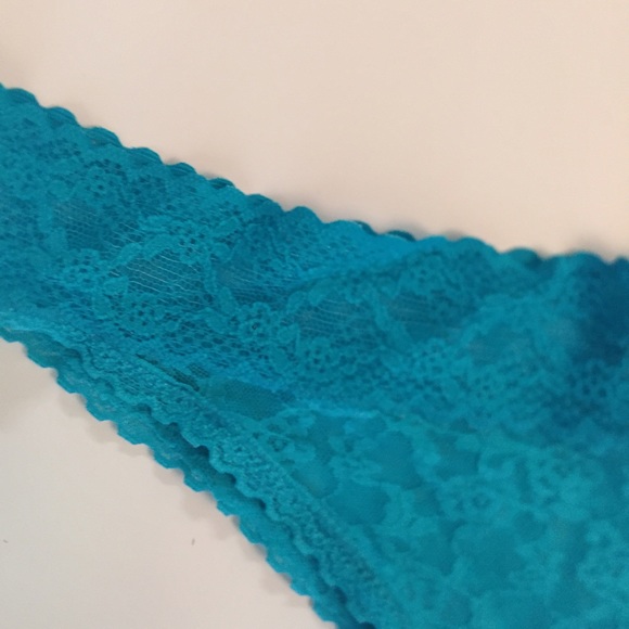 VS Bralette/Panty Bundle - Picture 3 of 3