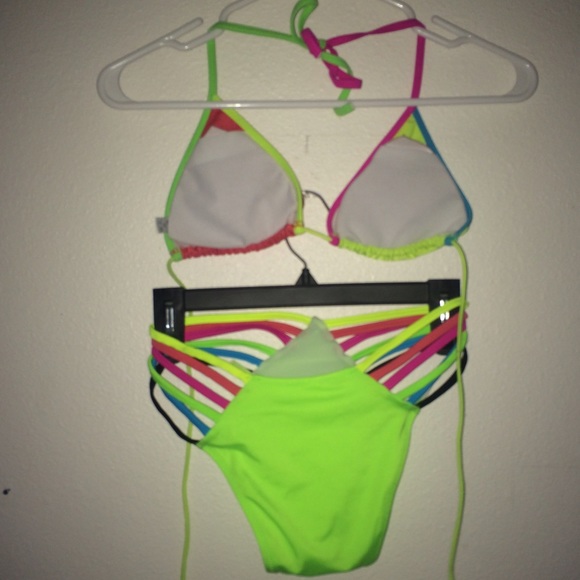 Neon String Bikini - Picture 4 of 4