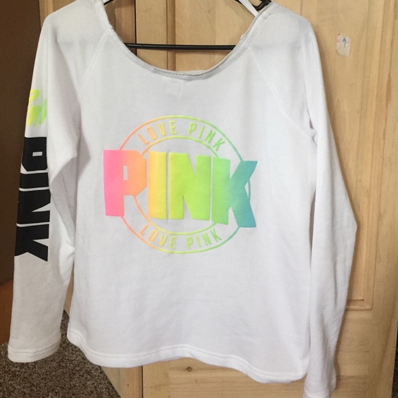 VS PINK pullover!! - Picture 3 of 4