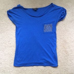 Blue bling pocket tee