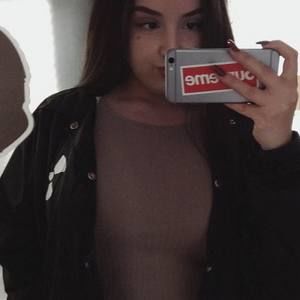 Meet your Posher, Giselle