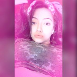 Meet your Posher, Petra