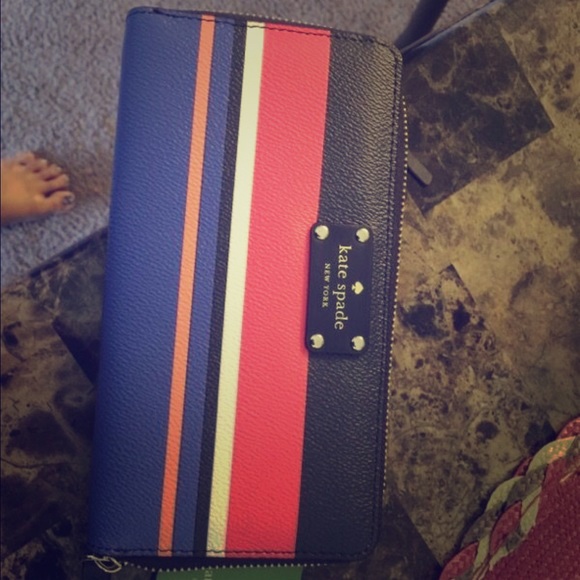 Brand new Kate spade wallet