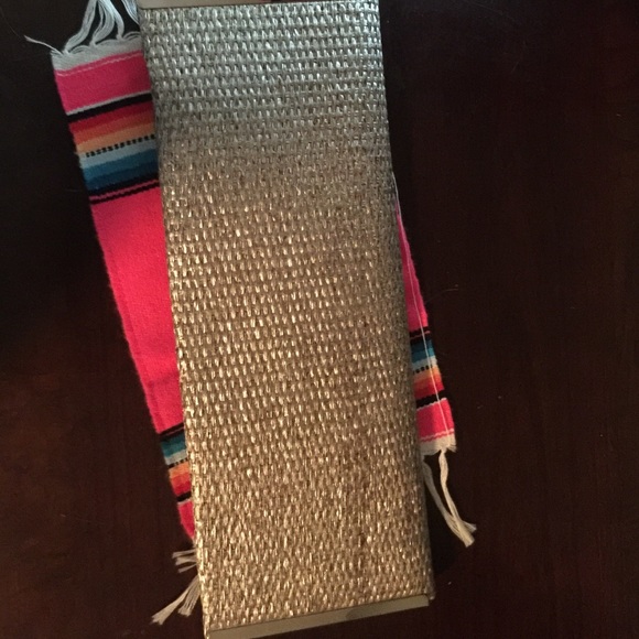 Gold clutch .one of a kind - Picture 4 of 4