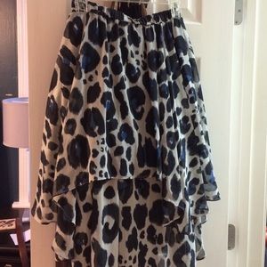 Hi-low skirt